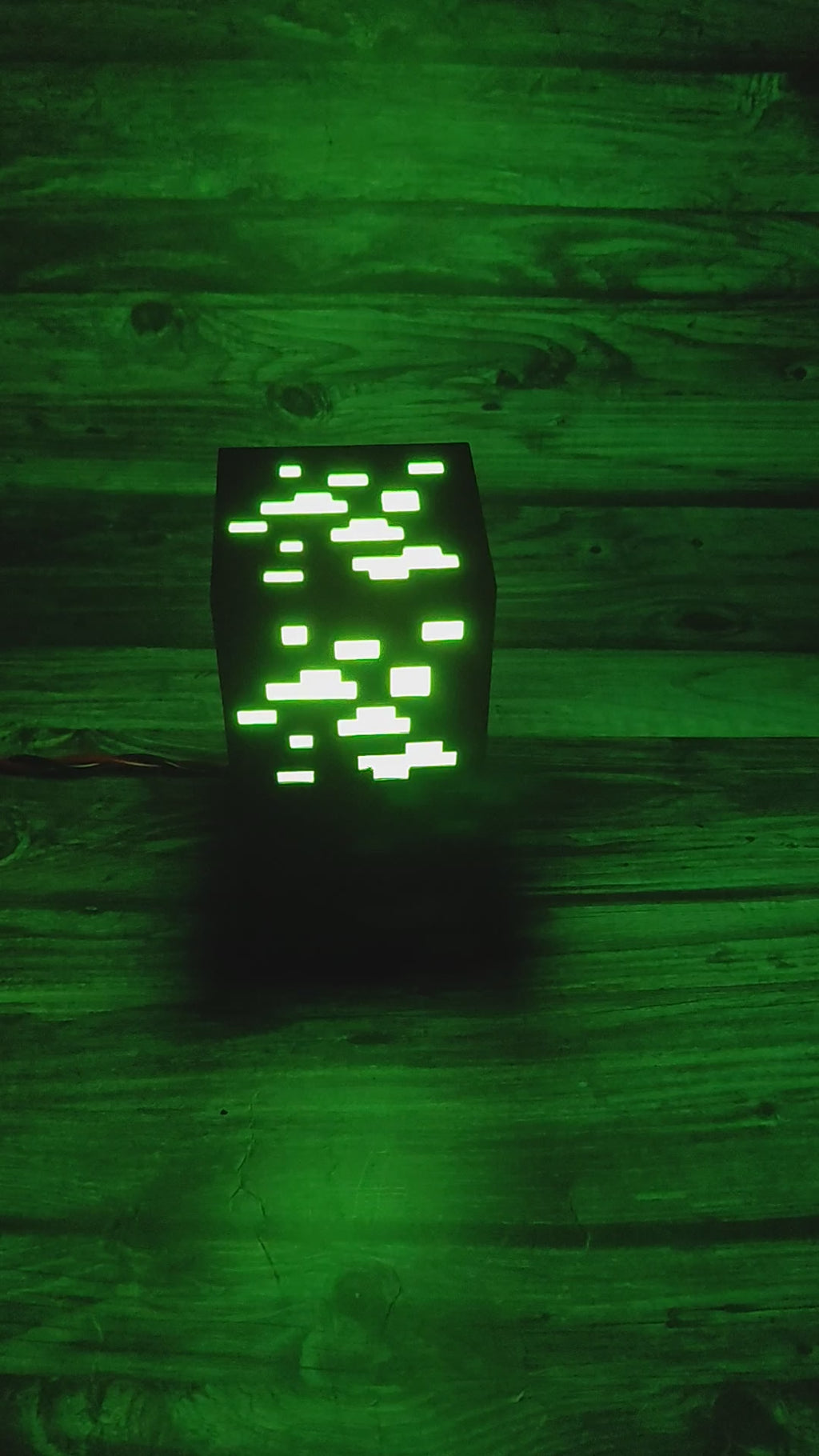 Smart Minecraft Ore Desk Lamp (App-Controlled)